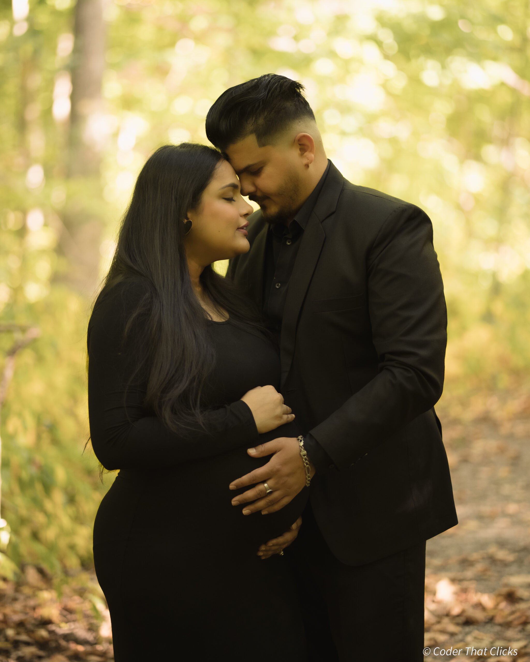 Maternity portrait outdoor Brampton